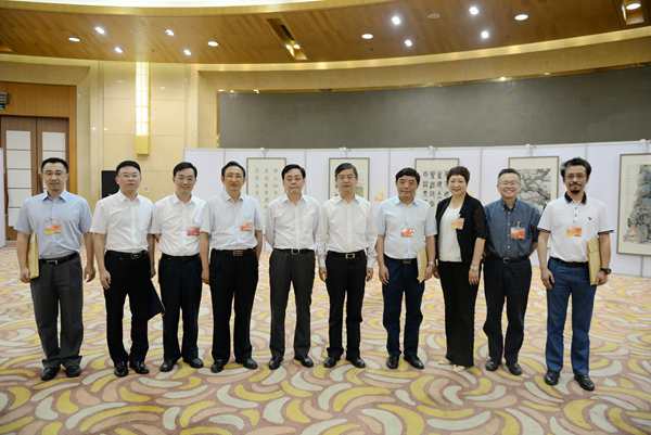 農工黨中央舉辦紀念改革開放40周年美術作品內蒙古自治區巡展